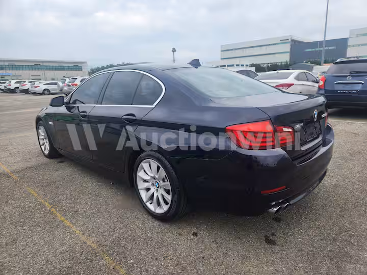 BMW 5 Series 2013 — 8