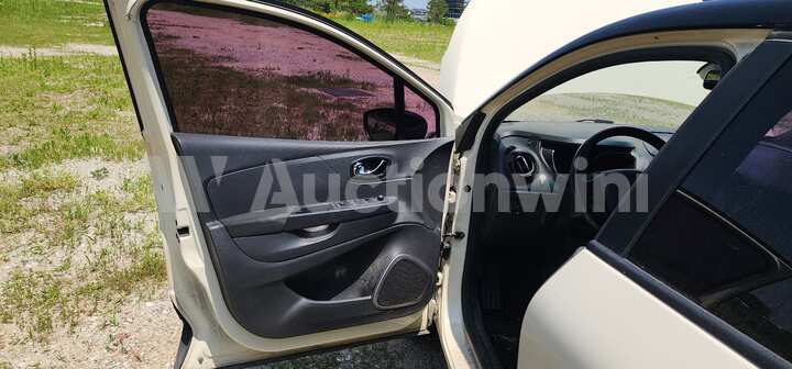 Renault QM3 2015 — 34