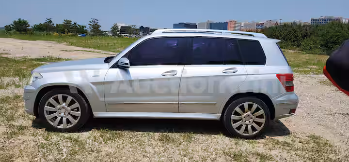 Mercedes Benz CLK Class 2011 — 8
