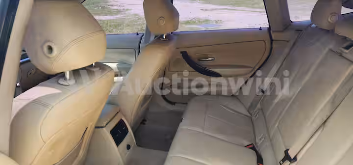 BMW 3 Series 2015 — 38