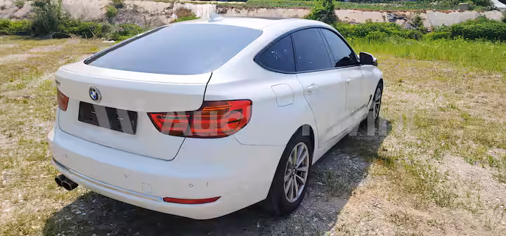 BMW 3 Series 2015 — 5