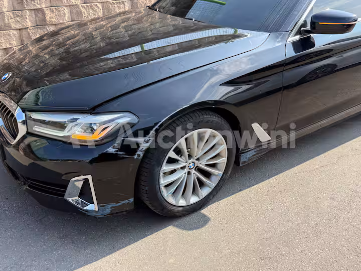 BMW 5 Series 2023 — 14