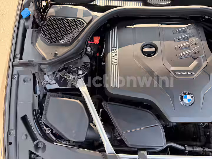 BMW 5 Series 2023 — 21