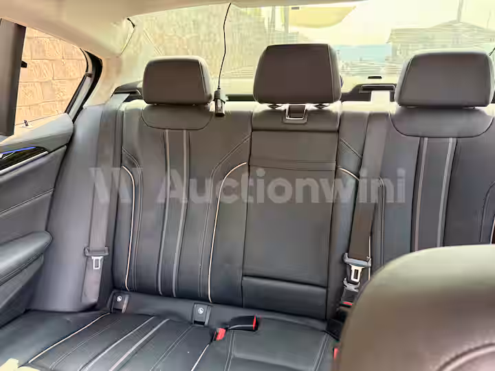 BMW 5 Series 2023 — 34