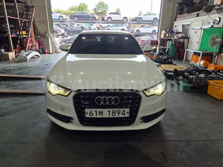 Audi A6 2014 — 3