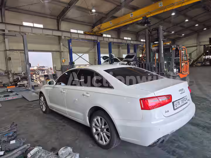 Audi A6 2014 — 5