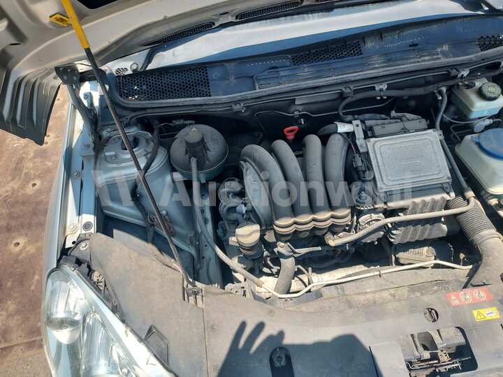 Mercedes Benz B Class 2010 — 23