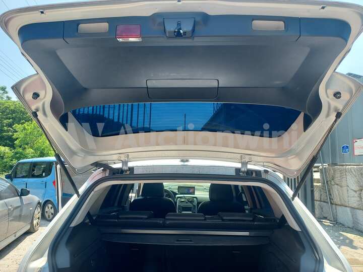 Mercedes Benz B Class 2010 — 33