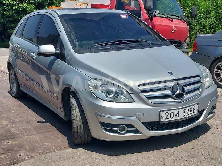 Mercedes Benz B Class 2010 — 6