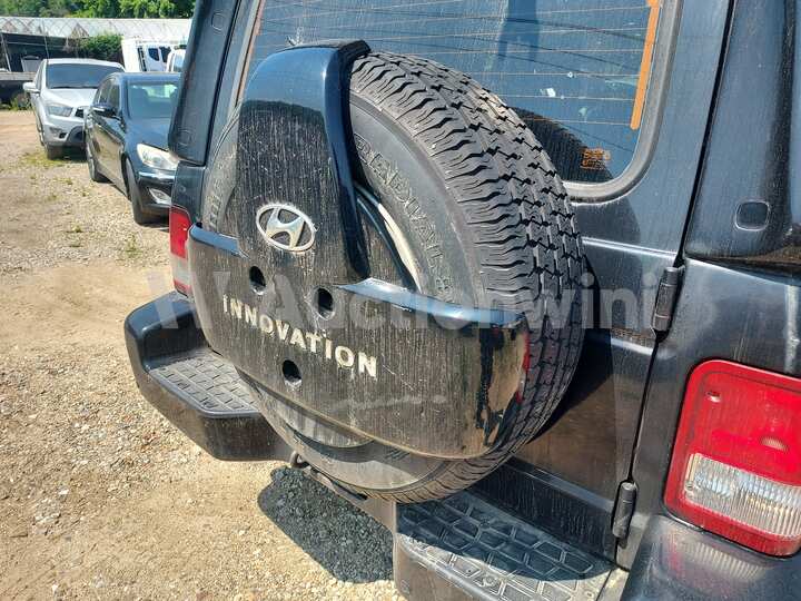 Hyundai Galloper 2000 — 12