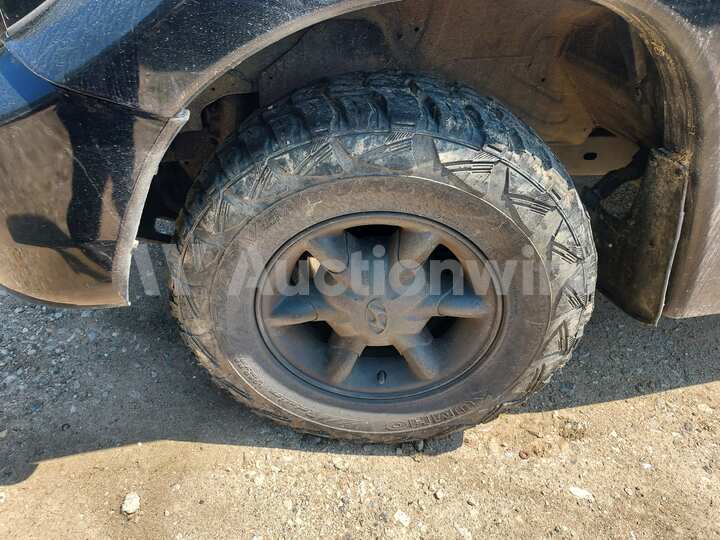 Hyundai Galloper 2000 — 13