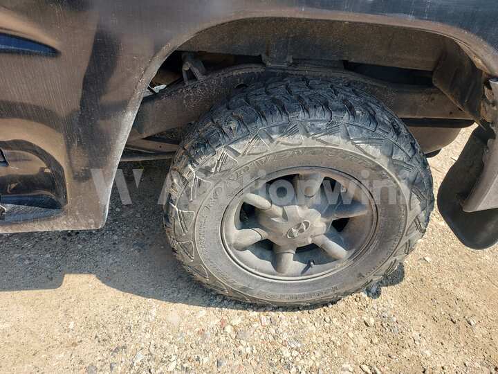 Hyundai Galloper 2000 — 14