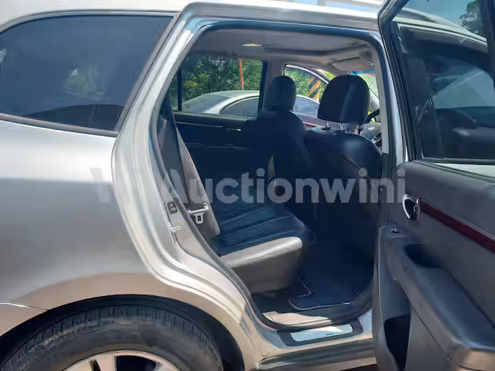 Hyundai SantaFe 2010 — 29