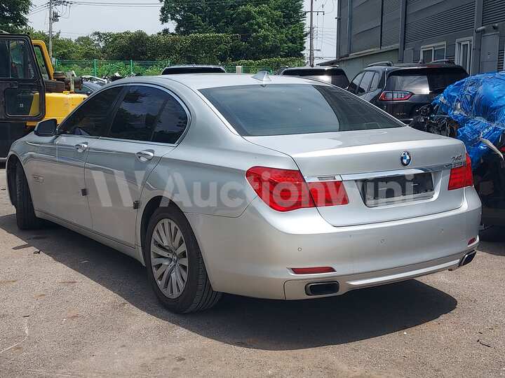 BMW 7 Series 2010 — 3