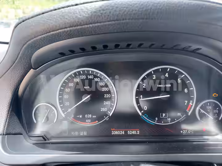 BMW 7 Series 2010 — 43