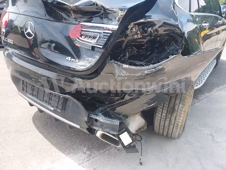 Mercedes Benz GLC Class 2023 — 13