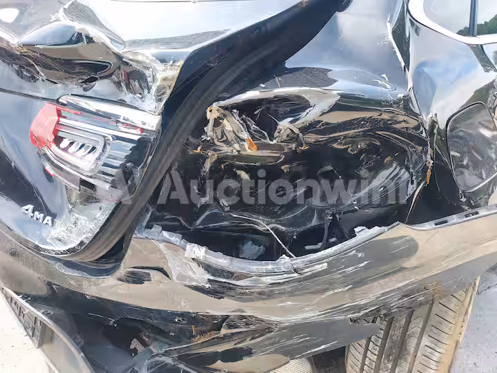 Mercedes Benz GLC Class 2023 — 15