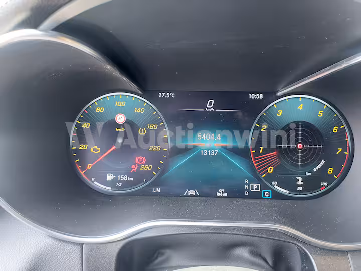 Mercedes Benz GLC Class 2023 — 51