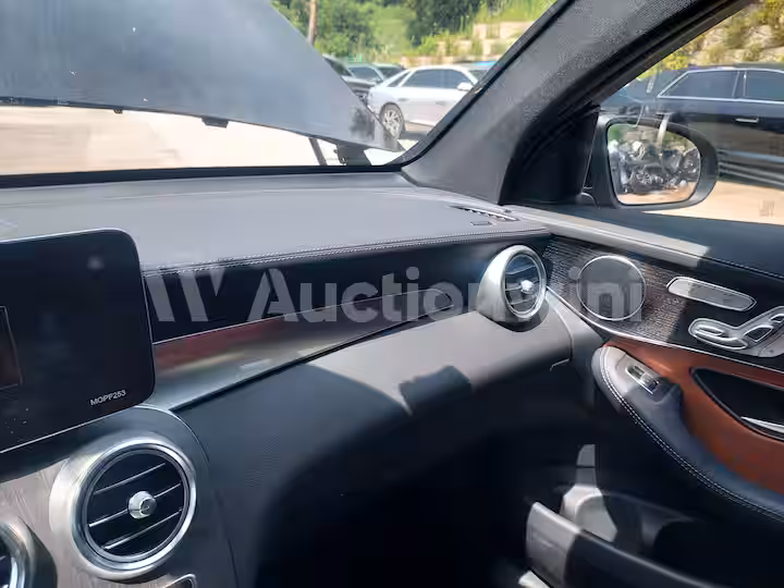 Mercedes Benz GLC Class 2023 — 56