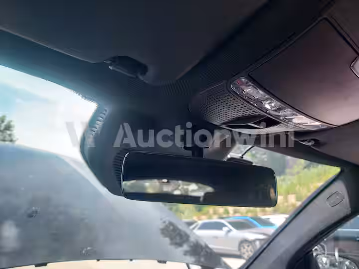 Mercedes Benz GLC Class 2023 — 57