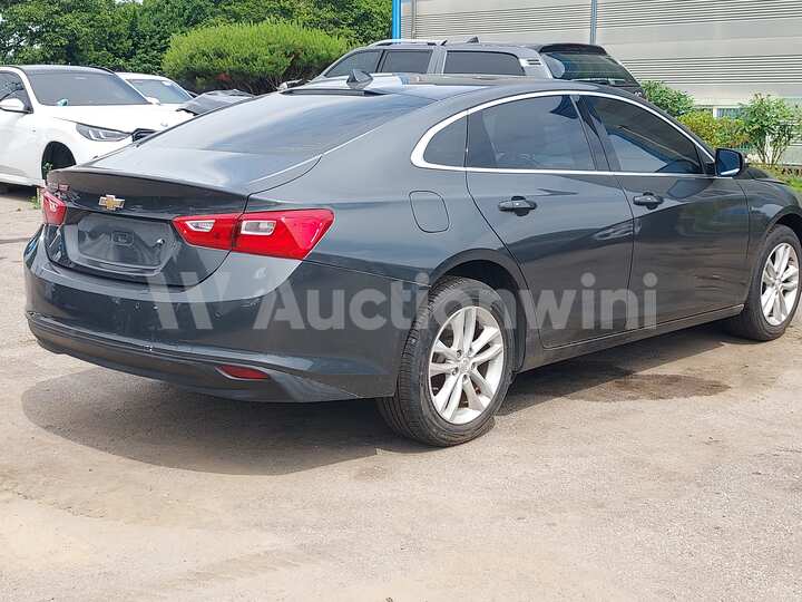 Chevrolet Malibu 2017 — 5