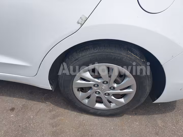 Hyundai Avante 2019 — 11