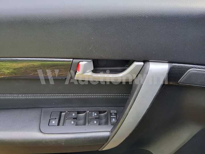 Chevrolet Captiva 2015 — 36