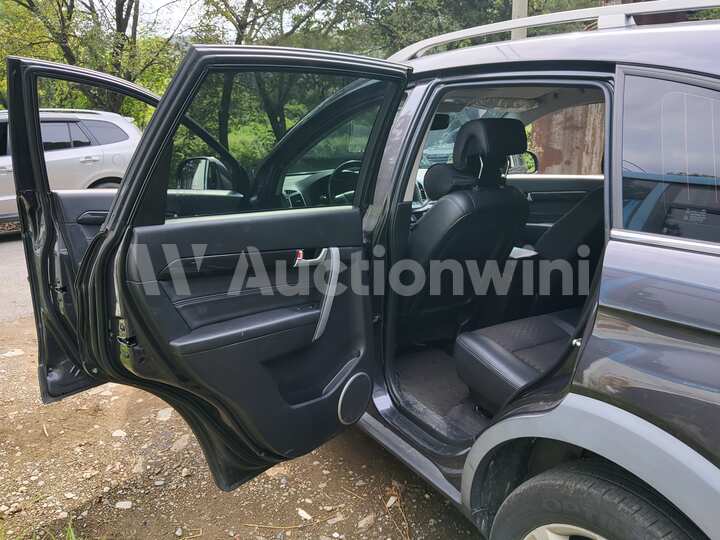Chevrolet Captiva 2015 — 50