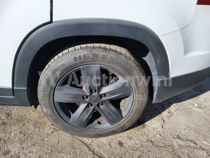 Chevrolet Orlando 2013 — 14