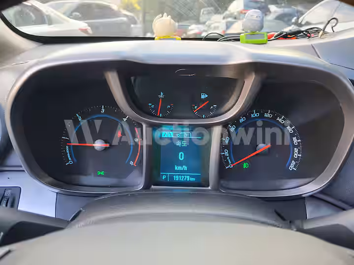 Chevrolet Orlando 2013 — 36