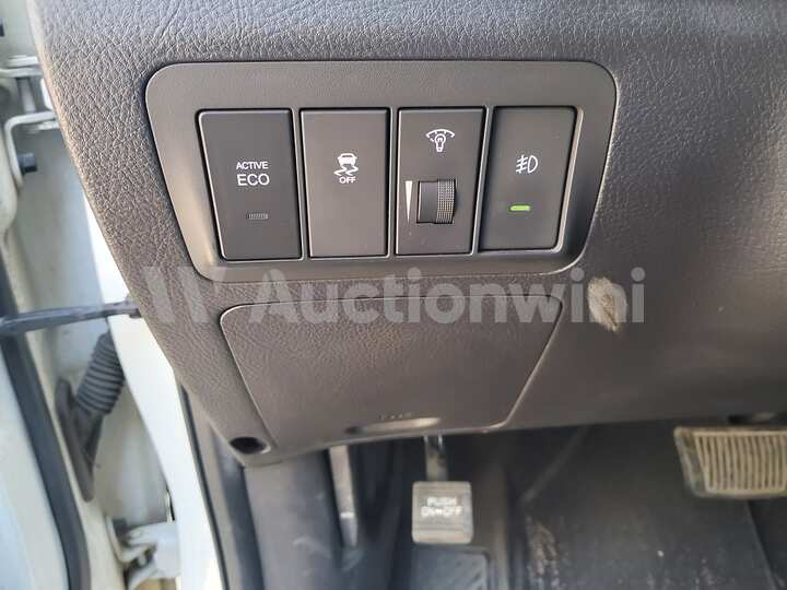 Hyundai SantaFe 2011 — 33