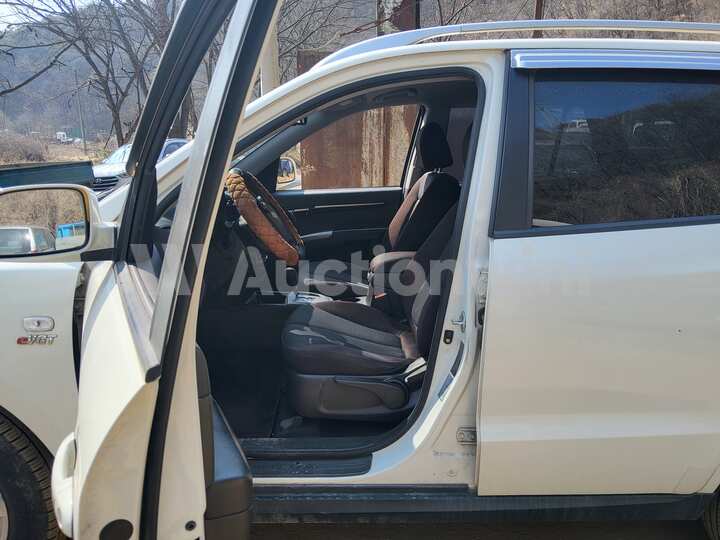 Hyundai SantaFe 2011 — 43