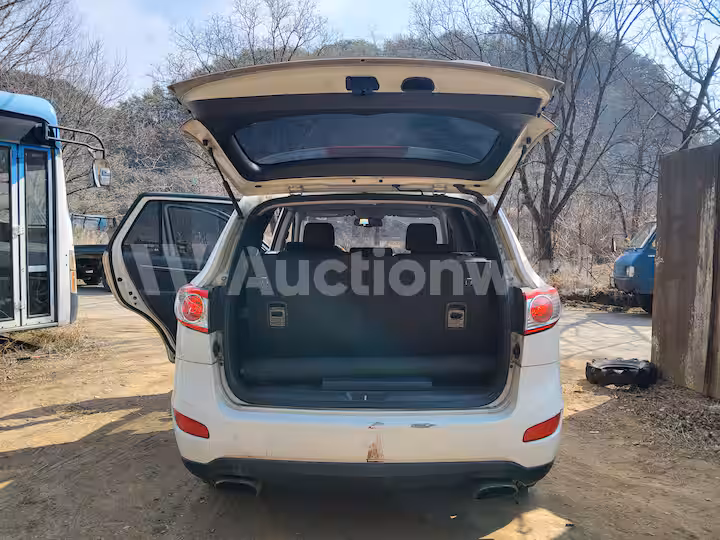 Hyundai SantaFe 2011 — 48