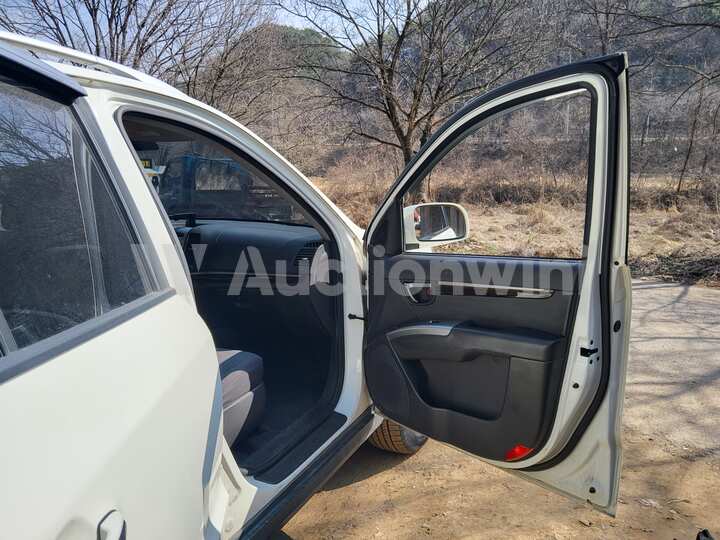 Hyundai SantaFe 2011 — 54