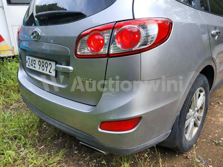 Hyundai SantaFe 2010 — 17