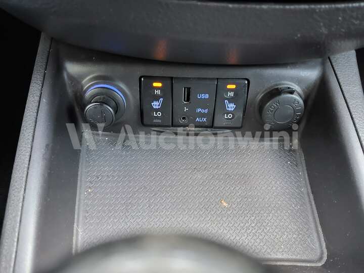 Hyundai SantaFe 2010 — 41