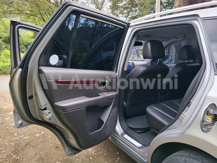 Hyundai SantaFe 2010 — 48