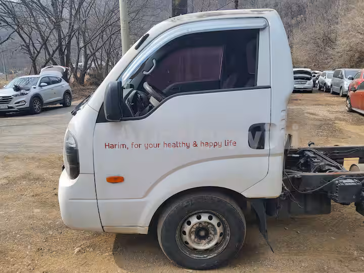 Kia Bongo3 2015 — 11
