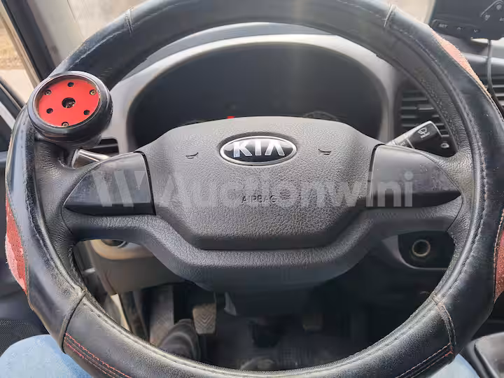 Kia Bongo3 2015 — 38