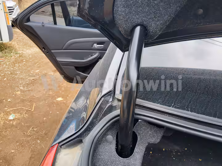 Chevrolet Malibu 2015 — 50