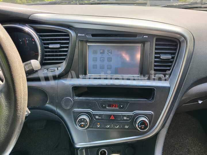 Kia K5 2013 — 38