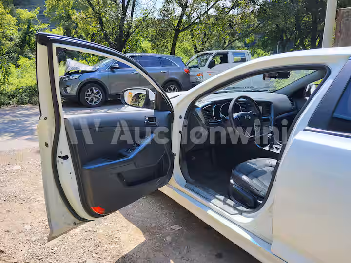 Kia K5 2013 — 42
