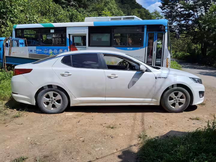 Kia K5 2013 — 6
