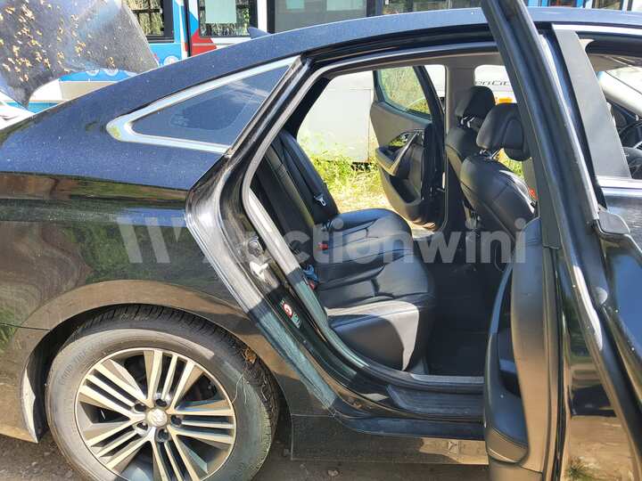 Hyundai Grandeur 2014 — 55