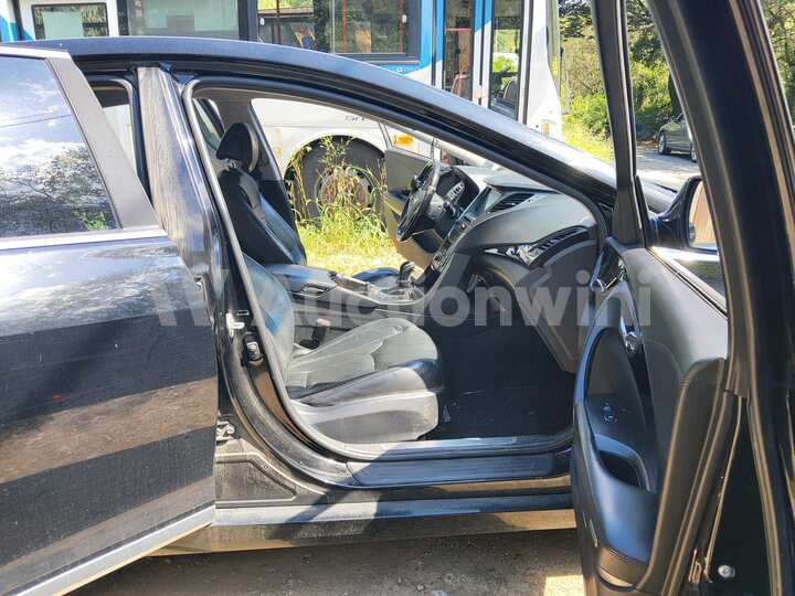 Hyundai Grandeur 2014 — 57