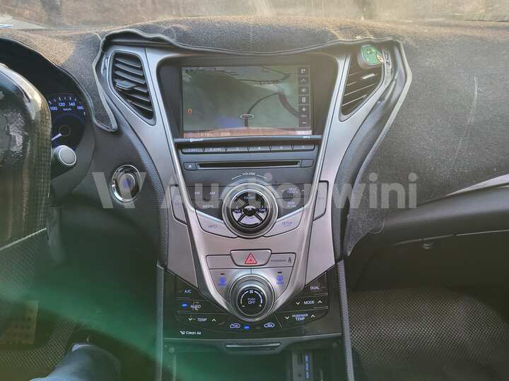 Hyundai Grandeur 2011 — 37