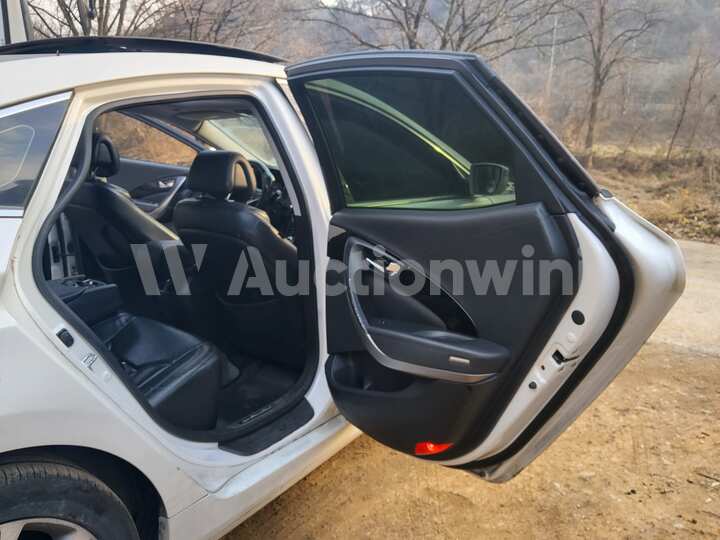 Hyundai Grandeur 2011 — 58
