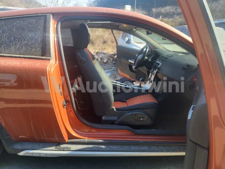 Volvo C30 2010 — 59