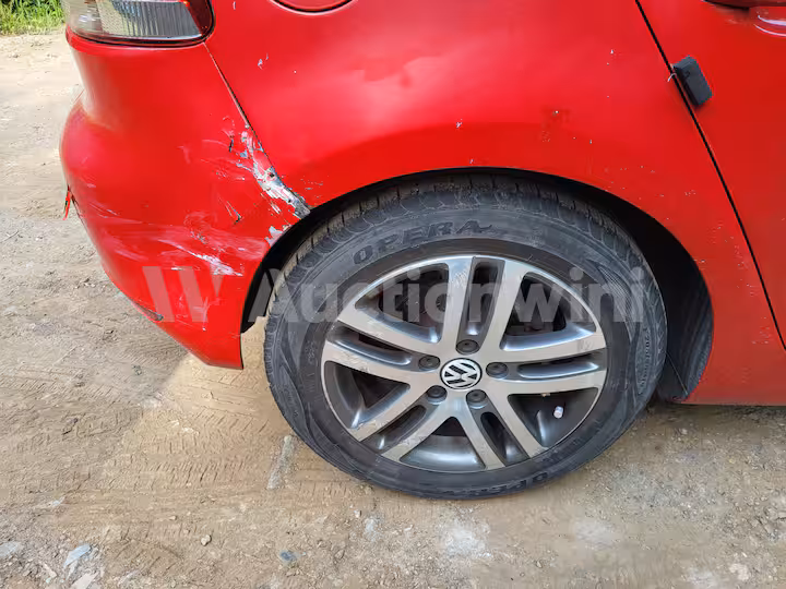 Volkswagen Golf 2011 — 18