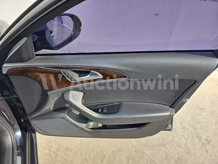 Audi A6 2015 — 29